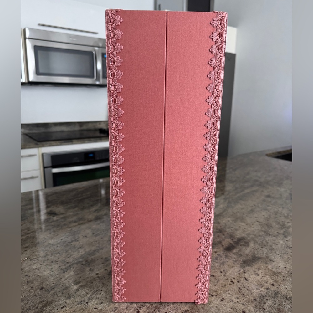 Gucci Diana Python and Ostrich Limited Edition Exotic Tote with exclusive Box - Picture 16 of 16